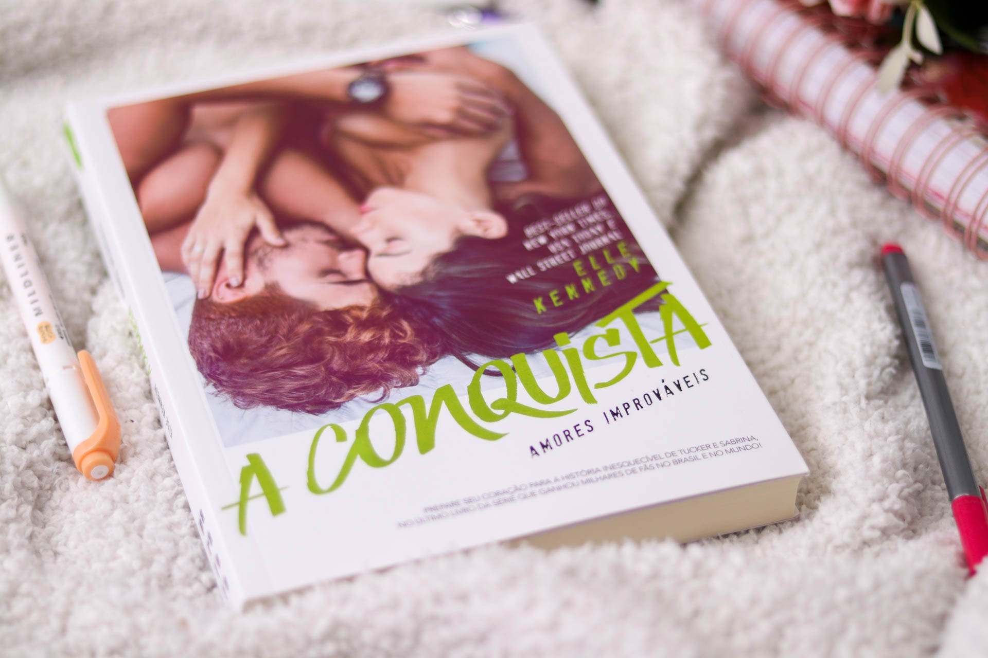 A conquista, de Elle Kennedy | Amores Improváveis #4 A conquista, de Elle Kennedy | Amores Improváveis #4