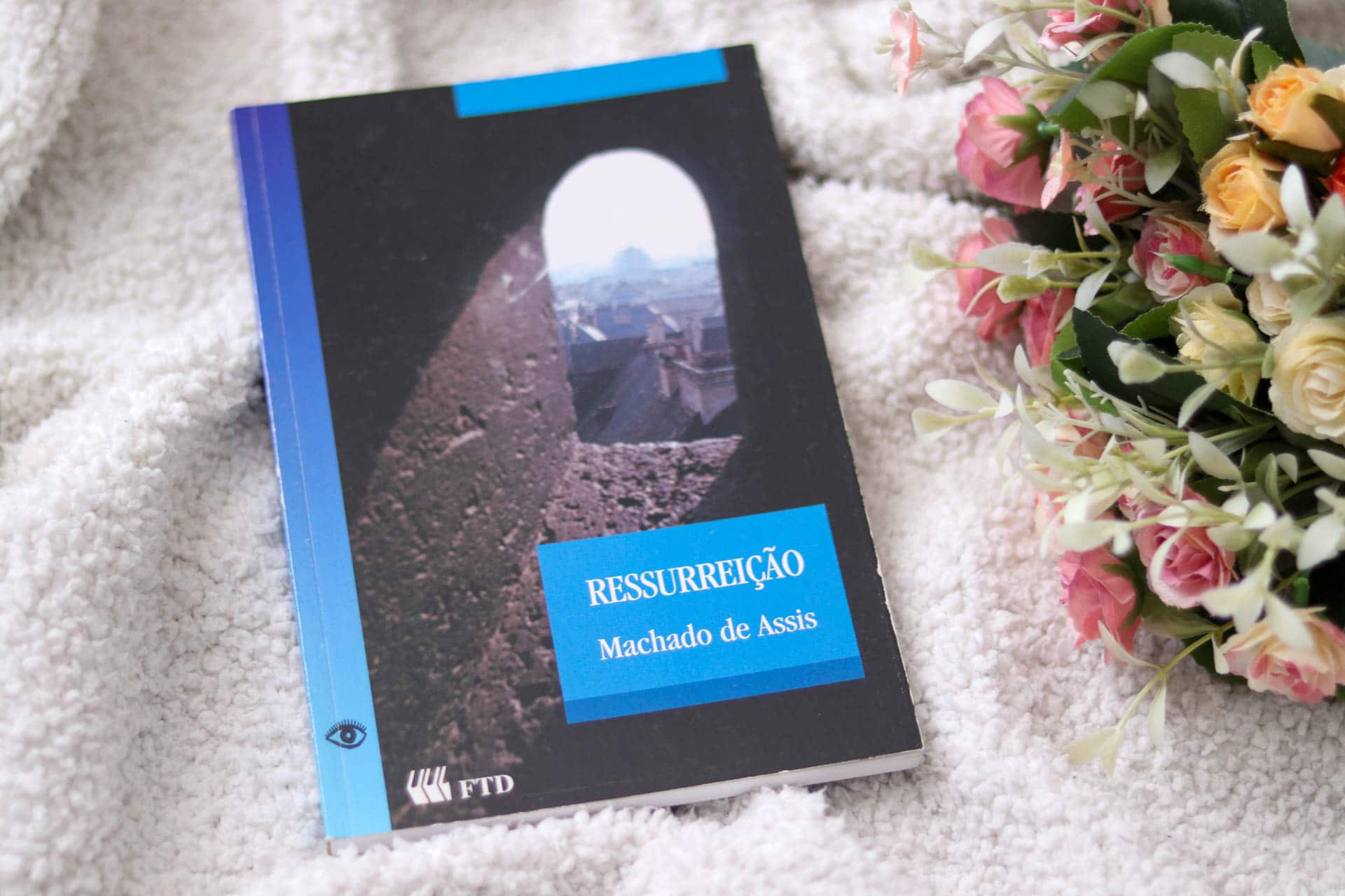 Livro Ressurreição