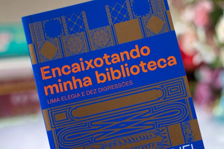 Encaixotando minha biblioteca, de Alberto Manguel